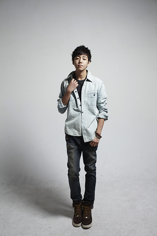 이현우 프로필1.jpg