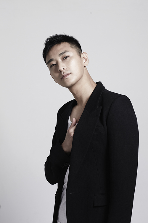 주지훈 프로필2.jpg